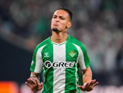 Antony Ngamuk, Banting Benda-benda Usai Ditarik Keluar di Laga Betis vs Alaves