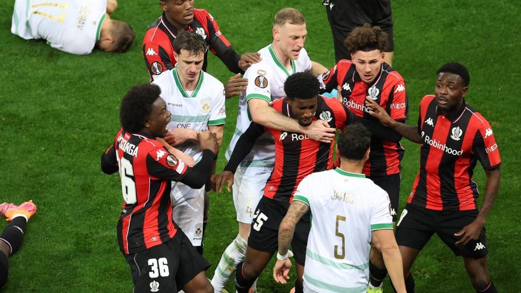 Nice Vs Go Ahead Eagles Blunder Dean James Warnai Kekalahan Tim Tamu 1 3