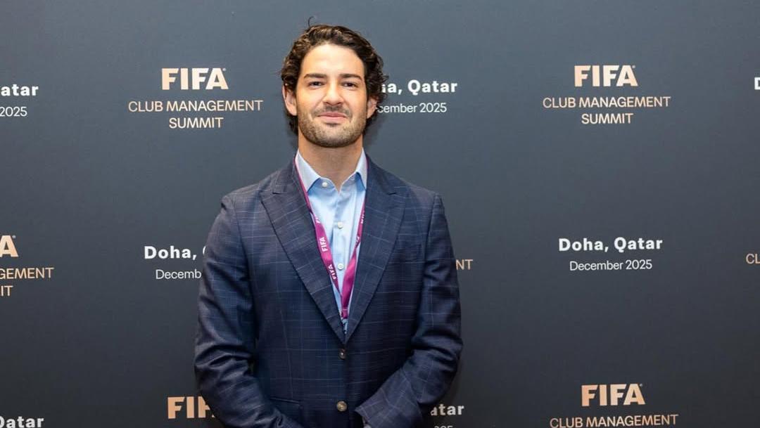 Pato Tertarik Beli Klub Inggris Colchester United