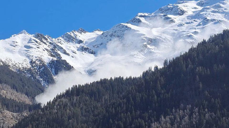 Longsor Salju Alpen Prancis Tewaskan 2 Pemain Ski Total 27 Korban Musim Ini