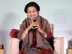 Megawati: Perempuan Jangan Terjebak Dilema Rumah dan Masyarakat