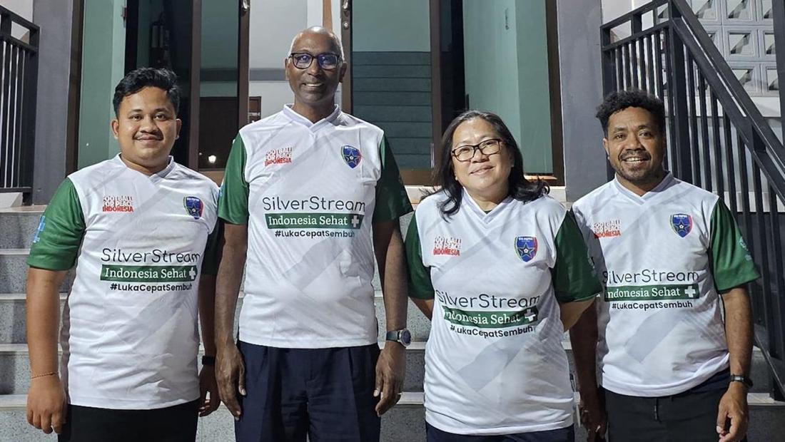 Uni Papua Fc Kampanyekan Perdamaian Lewat Sepakbola Di Perbatasan Thailand Myanmar