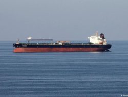 Iran Tutup Selat Hormuz Imbas Serangan Israel-AS