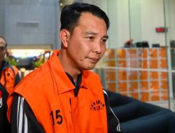 KPK Geledah Rumah Bupati dan Kadis PUPR Rejang Lebong, Sita Rp 1 Miliar
