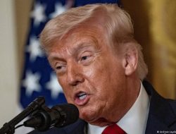Trump Ungkit Pearl Harbor Balas Pertanyaan Wartawan Jepang soal Iran