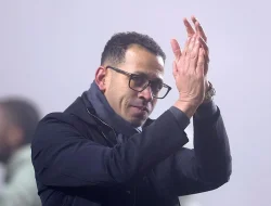 Chelsea Pecat Rosenior, Kini Dekati Mantan?