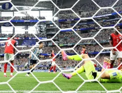 Babak 1: Sempat Gagal Penalti, Messi Bawa Argentina Ungguli Austria 1-0